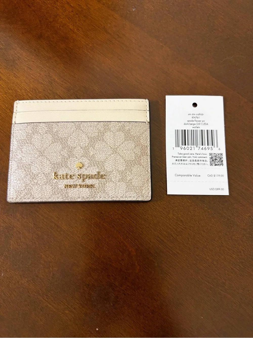 kate spade Cream & Light Beige Spade Flower Small Slim Card Holder MSRP $89